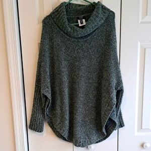 Jones New York Long Sleeve Sweater Poncho - Size L/XL